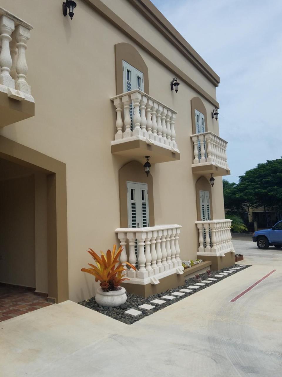 Tropical Ramey Apartments Aguadilla Extérieur photo